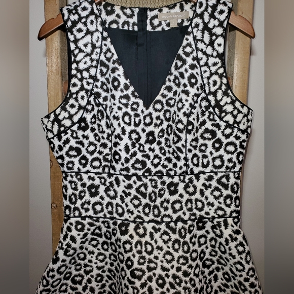 Banana Republic Leopard Print Sleeveless Dress - Picture 4 of 9